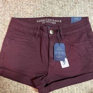 American Eagle Outfitters, Super Super Stretch, Hi-Rise Shortie shorts, burgundy